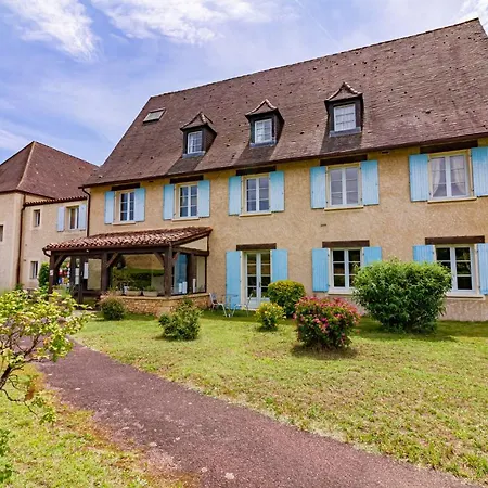 Le Relais Des 5 Chateaux Vezac (Dordogne)