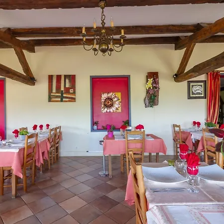 Hotel Le Relais Des 5 Chateaux