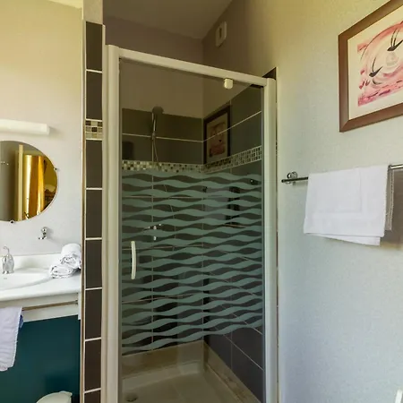 Hotel Le Relais Des 5 Chateaux Vezac (Dordogne)