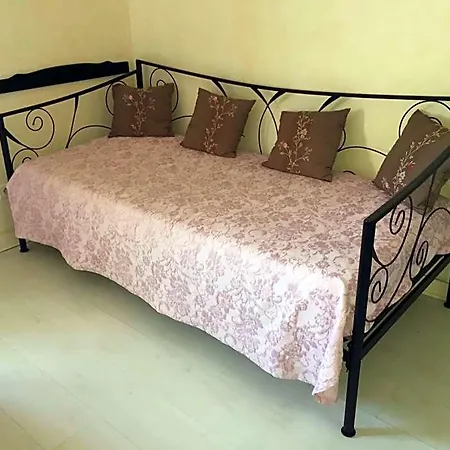Le Relais Des 5 Chateaux 3*