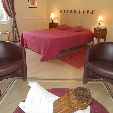 Hotel Le Relais Des 5 Chateaux