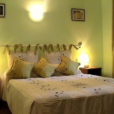 Hotel Le Relais Des 5 Chateaux 3*