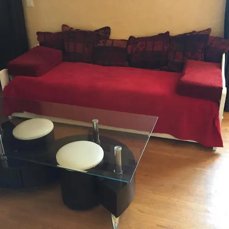 Le Relais Des 5 Chateaux Hotel