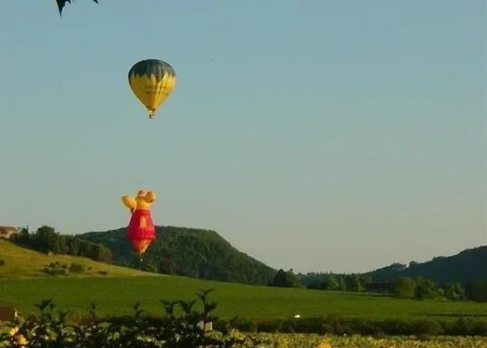 Le Relais Des 5 Chateaux Hotel