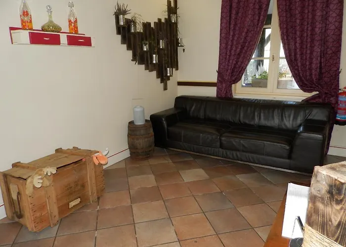 Hotel Le Relais Des 5 Chateaux Vézac