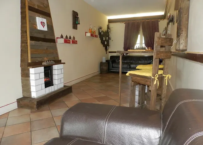 Le Relais Des 5 Chateaux Hotel 3*